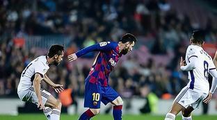 斯发挥出色 斯发挥出色